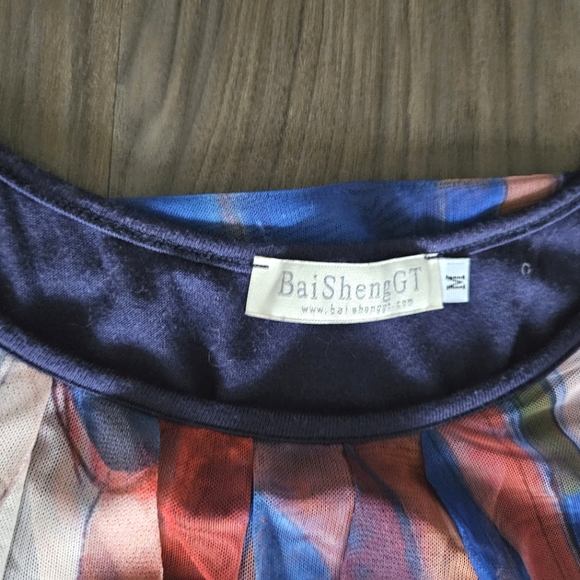 BOHO Colorful Top - Picture 11 of 12